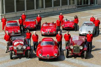 Alfa Romeo Vintage Car Team pre 1000 Miglia 2004